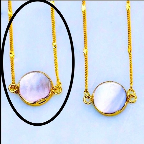 18K Gold Black Mother of Pearl Necklace - Picture 2 of 5